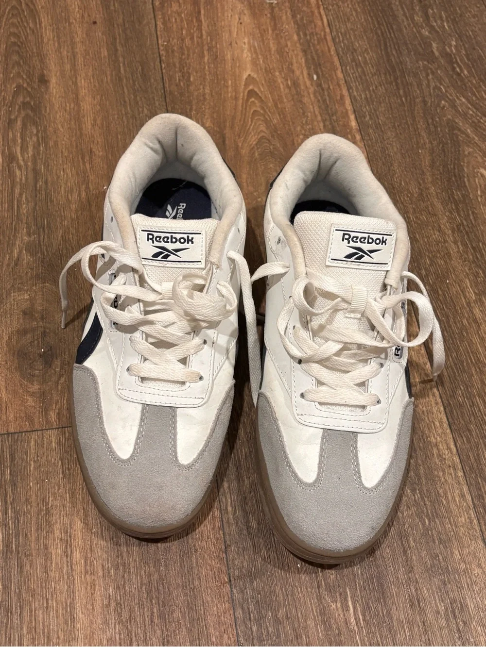 Reebok Classic Leather Gum Sole White Gray Navy Sneakers Men’s Size 9.5